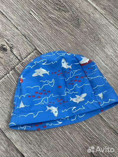 Плавки и шапочка