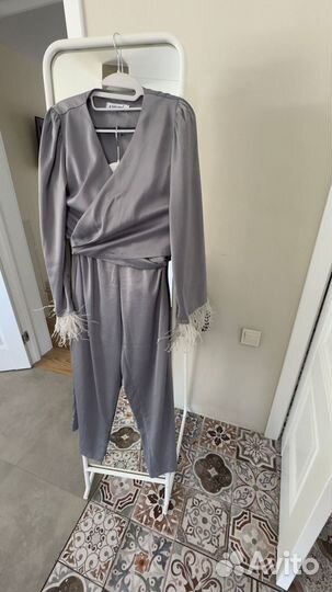 Продам женские