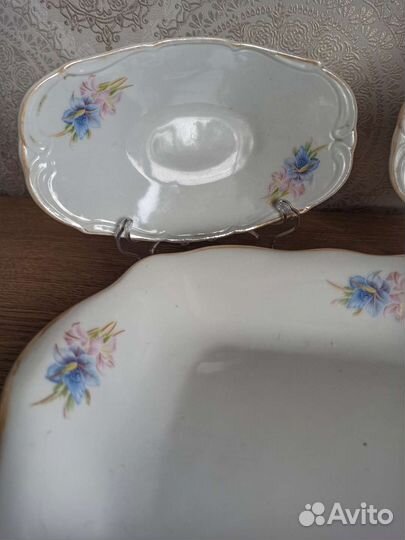 Сервировочное блюдо, 2 шпротницы Коростень фарфор