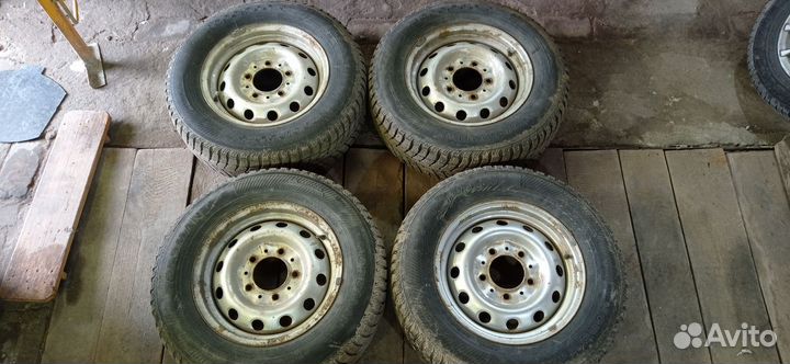 Колёса зимние Nordman + 205/70 R15 96T (4 шт. )