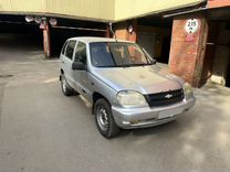 Chevrolet Niva 1.7 MT, 2007, 120 600 км, с пробегом, цена 200 000 руб.