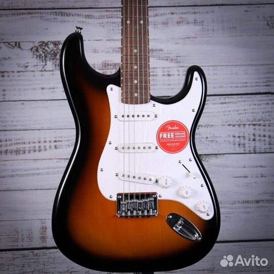 Электрогитара Fender squier Bullet SSS