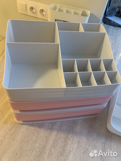 Ящик для хранения косметики