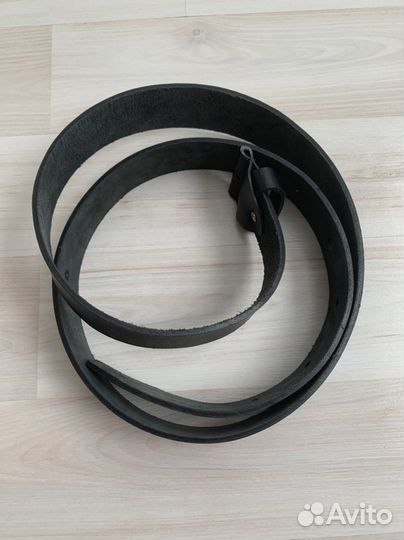 Мужской кожаный ремень