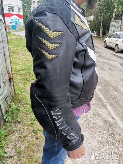 Мотоэкипировка бу