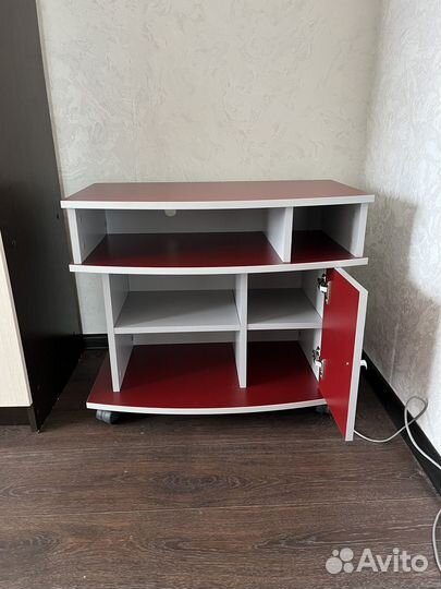 Тумба под телевизор