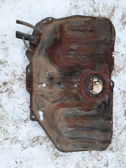 Бензобак бак топливный nissan almera n15
