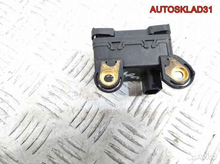 Датчик курсовой устойчивости Opel Astra H 13208665