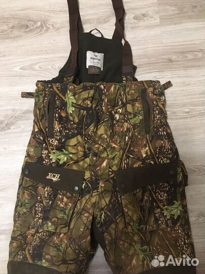 Зимний костюм для охоты и рыбалки