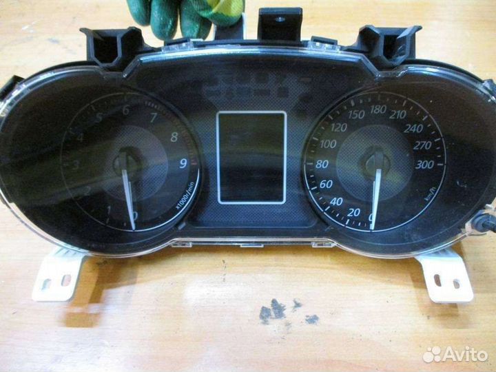 Панель приборов Lancer Evolution X