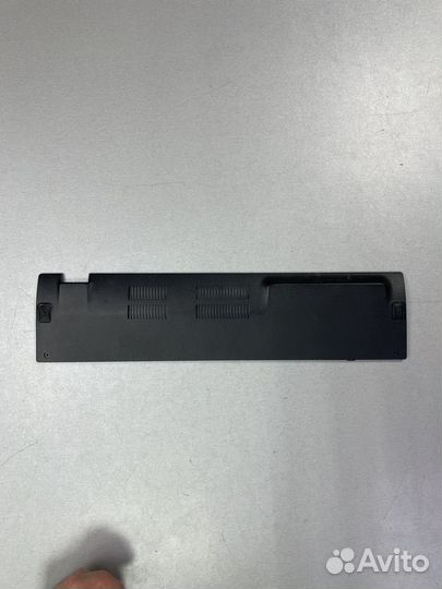Крышка отсека HDD, RAM Asus X552E