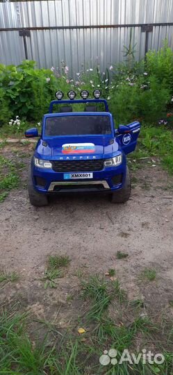 Детский электромобиль двухместный бу