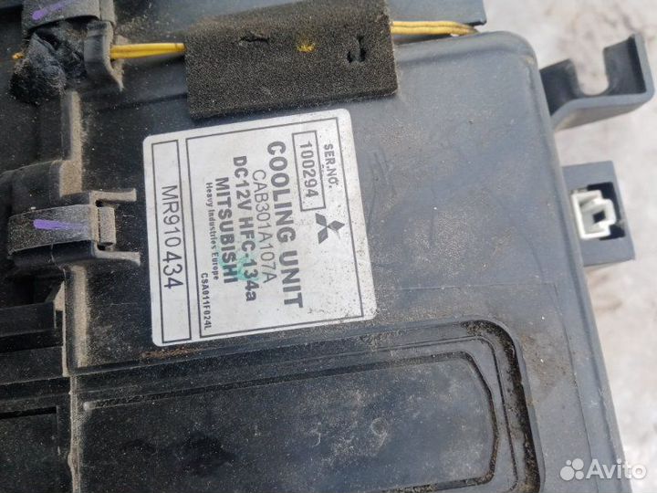 Корпус печки Mitsubishi Carisma 4G92 2002
