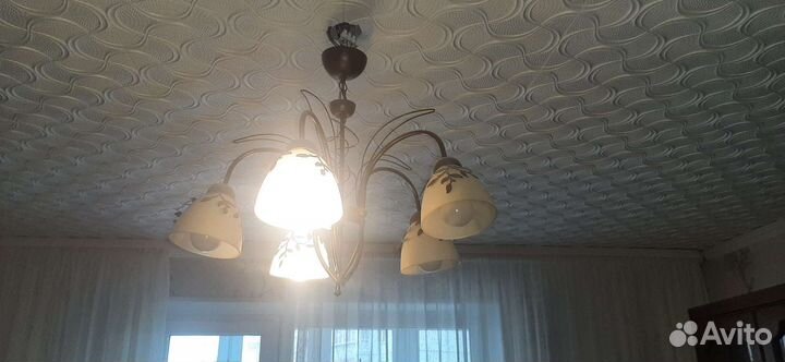 Люстра потолочная бу