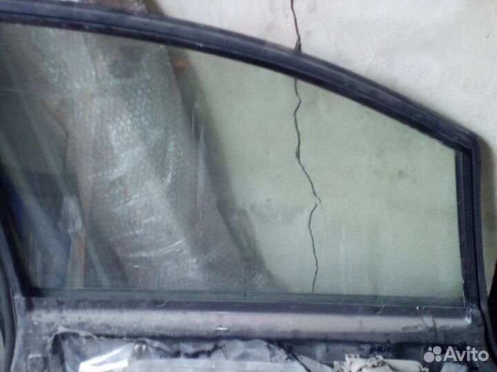 Дверь перед левое на ниссан прессаж 2004 кузов 31