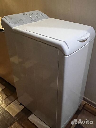 Стиральная машина с вертикальной загрузкой
