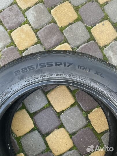 Nokian Tyres Hakkapeliitta 8 225/55 R17 113T