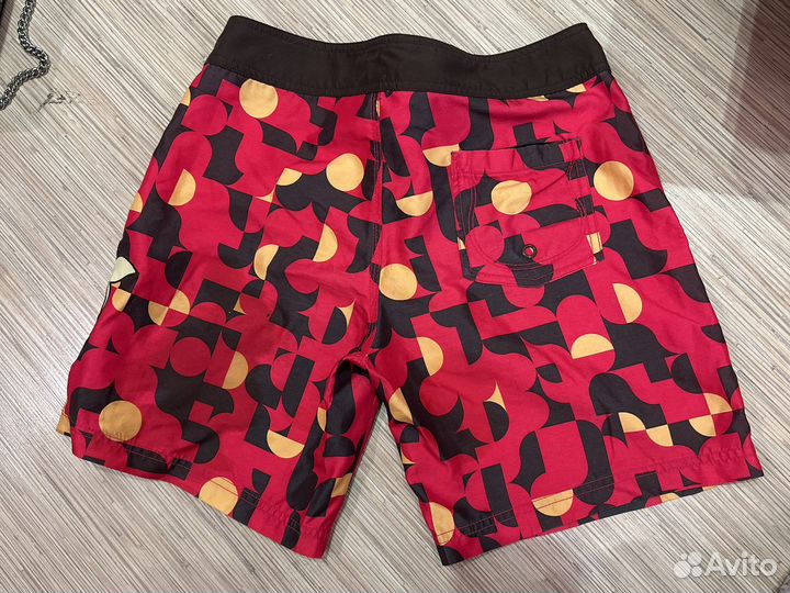 Шорты пляжные