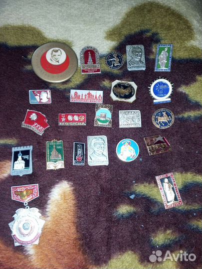 Значки СССР