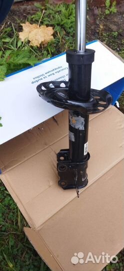 Амортизатор передний opel zafira