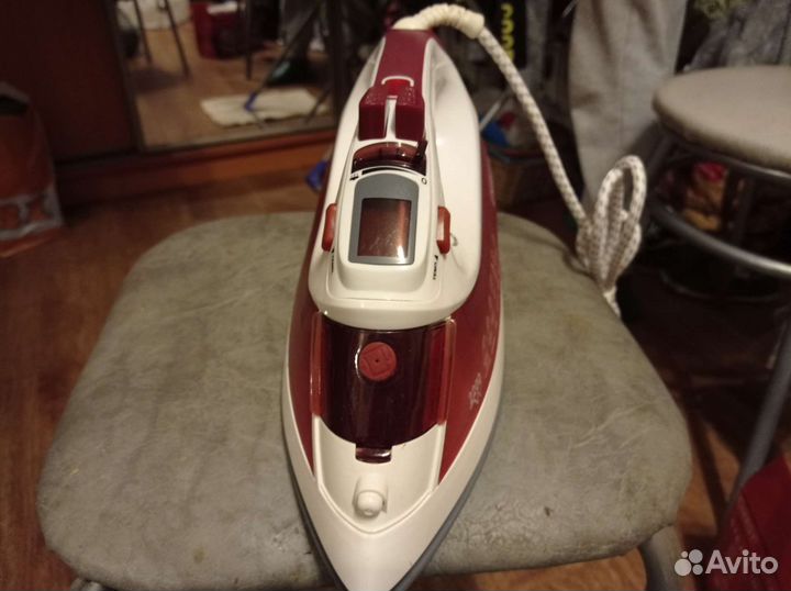 Утюг с парогенератором
