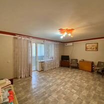 2-к. квартира, 60 м², 2/5 эт.