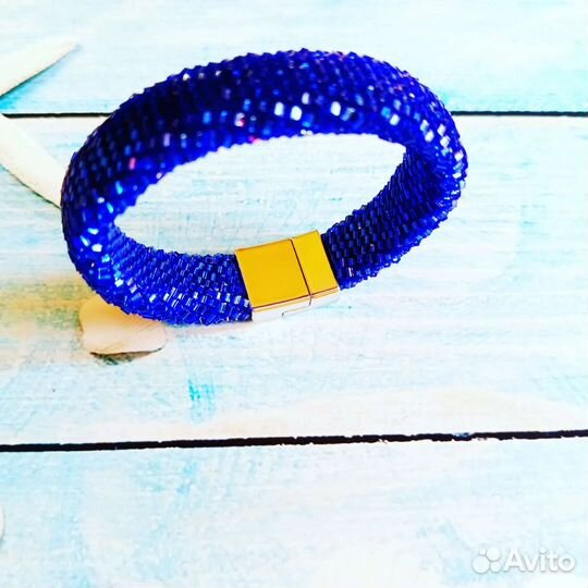 Браслеты из бисера