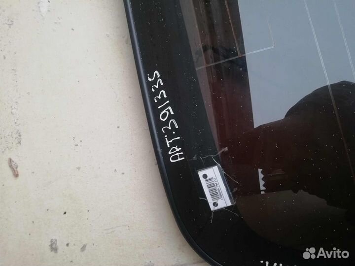 Стекло заднее Mazda Millenia рест седан