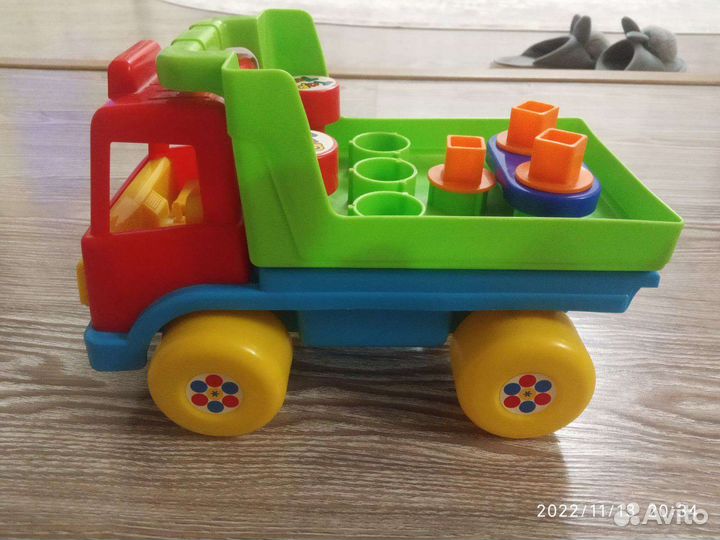 Развивающий автомобиль игрушка развивающая