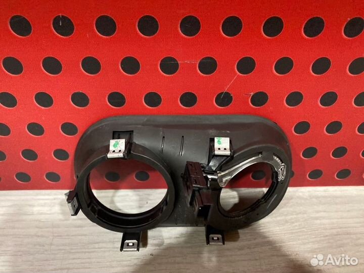 Накладка декоративная на торпедо Porsche Macan 95B