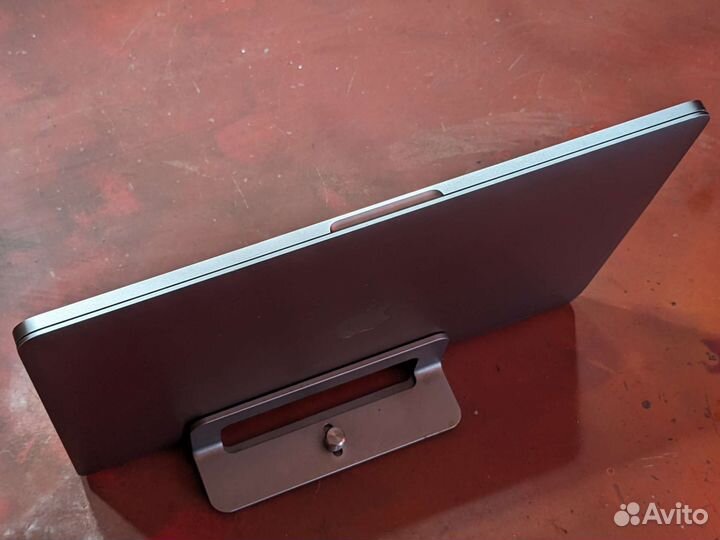 MacBook Pro retina 13 2019 16/512gb space grey