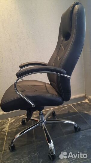 Кресло компьютерное офисное Дрифт М