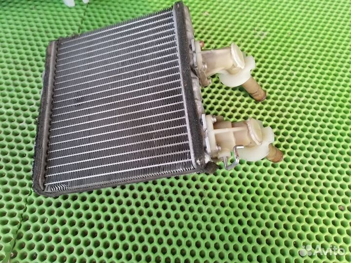 Радиатор печки Ниссан Вингроуд 10