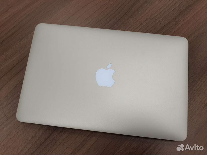 Apple macbook air 11