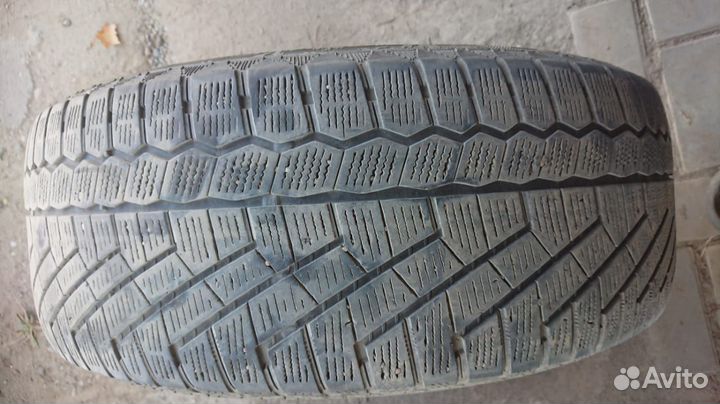 Continental ContiVikingContact 5 215/60 R16 99T