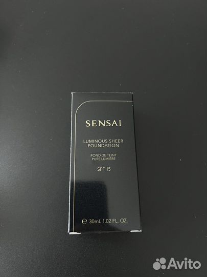 Тональный крем sensai