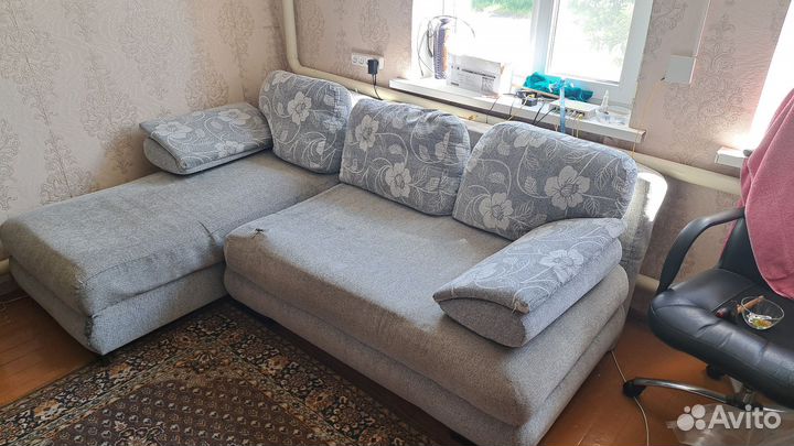Угловой диван бу