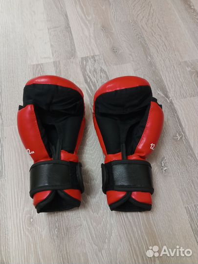 Боксерские перчатки 12 oz
