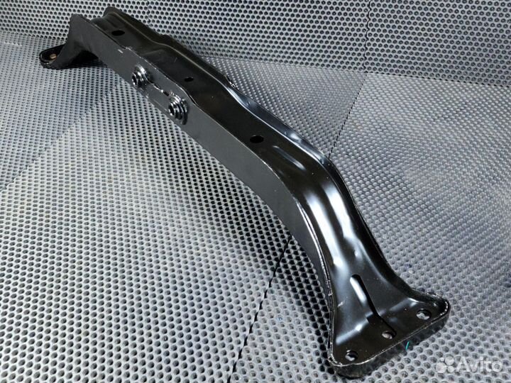 Новая Балка задняя Hyundai Elantra III XD J3