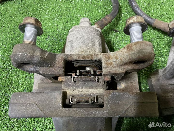 Суппорт задний Lexus GS300 Aristo 160