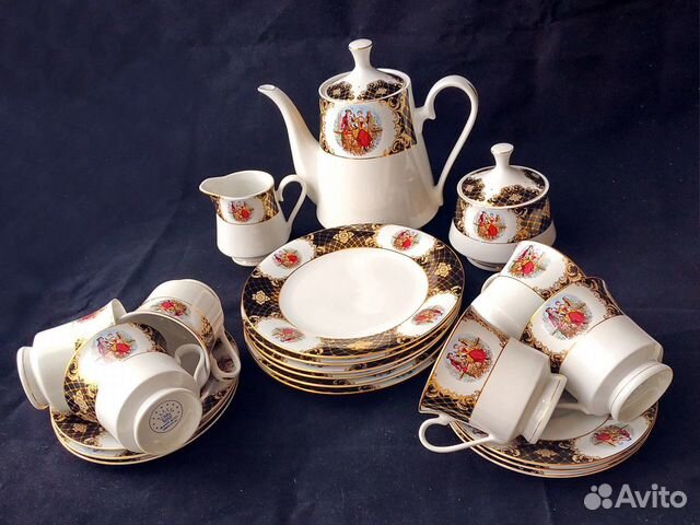 Кофейный фарфоровый сервиз на 6 персон