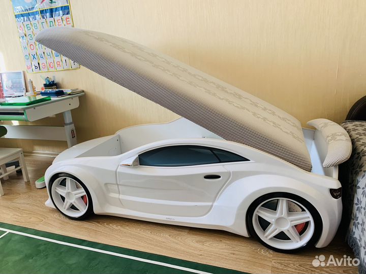 Детская кровать машина для мальчика