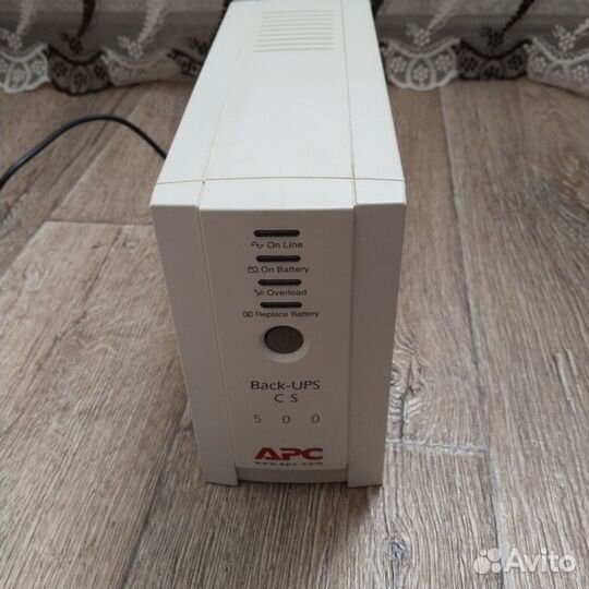 Ибп APC Back UPS CS 500