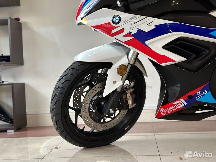 Мотоцикл электрический BMW RR