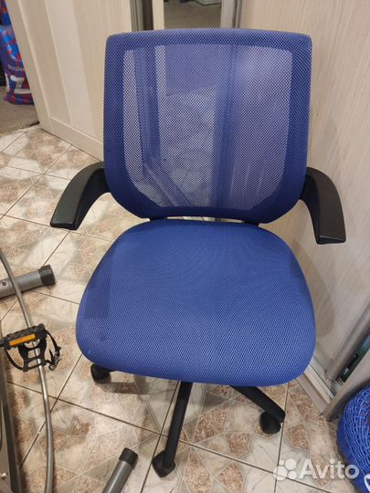 Компьютерное кресло