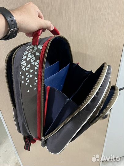 Школьный рюкзак