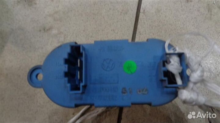 Резистор отопителя Volkswagen Touareg 2002-2010