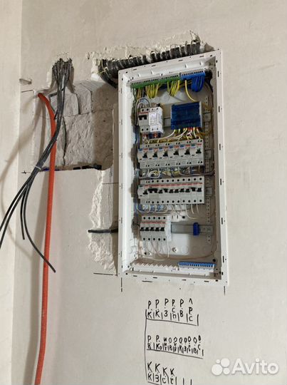 Выполняем электромонтажные работы любой сложности