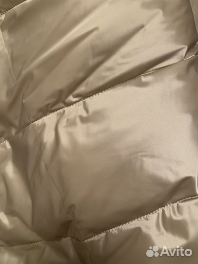 Пуховик женский, бежевого цвета, новый, р-р 48