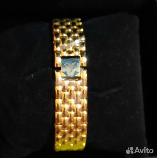 Часы новые